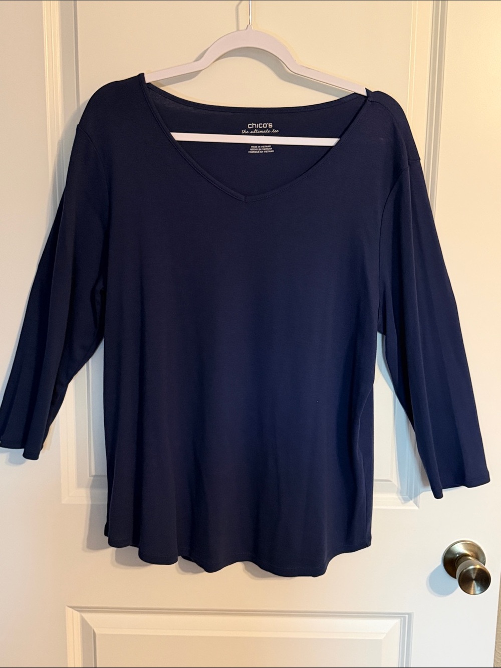 Chico's Navy V-Neck Long Sleeve Women's Top